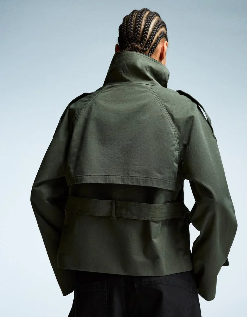 BUTTONED TRENCH COAT