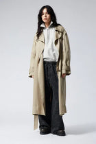 TRENCH COAT