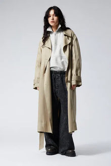 TRENCH COAT