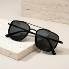 THE AMARI POLARIZED NAVIGATOR SUNGLASSES - Classic Black